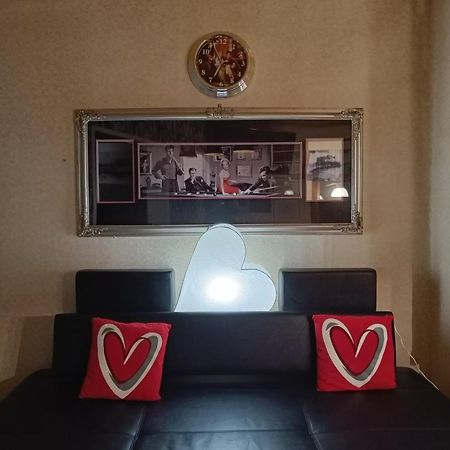 Nina'S Guesthouse, Jaemsae City,160 M2 Buitenkant foto