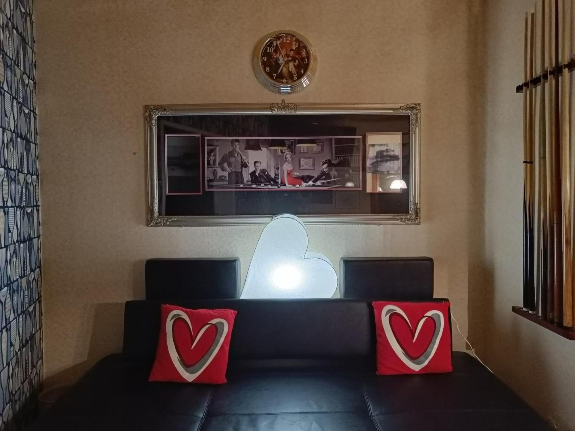 Nina'S Guesthouse, Jaemsae City,160 M2 Buitenkant foto